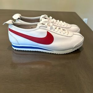 Nike Cortez ‘72 version size 7.5